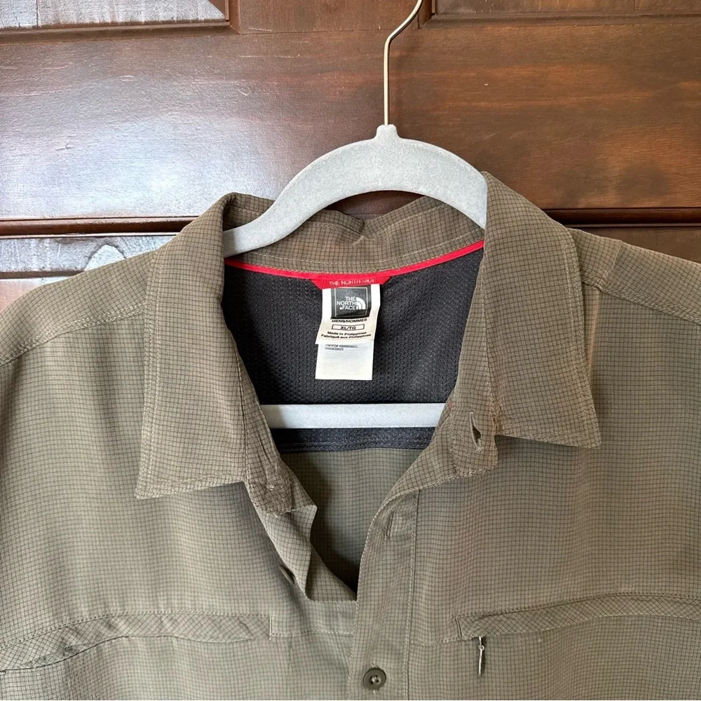 Vintage The North Face Men's Olive Short-Sleeve Button-Down Shirt